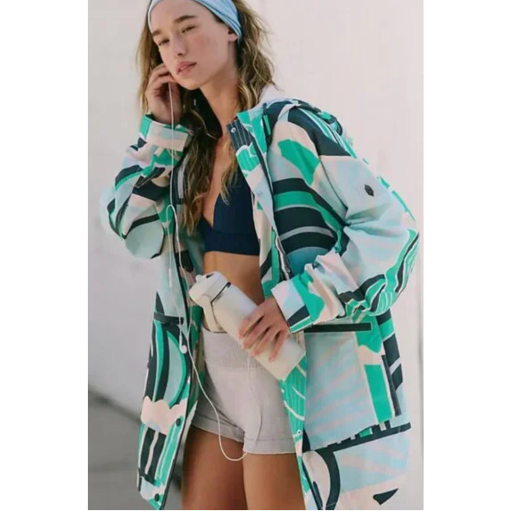 FREE PEOPLE FP MOVEMENT SINGIN' IN THE RAIN WAVE RUNNER PACKABLE JACKET COAT M